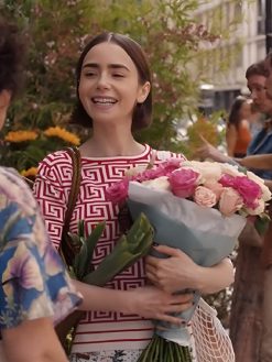 Emily in Paris S05 Emily Cooper Geometric Print Top